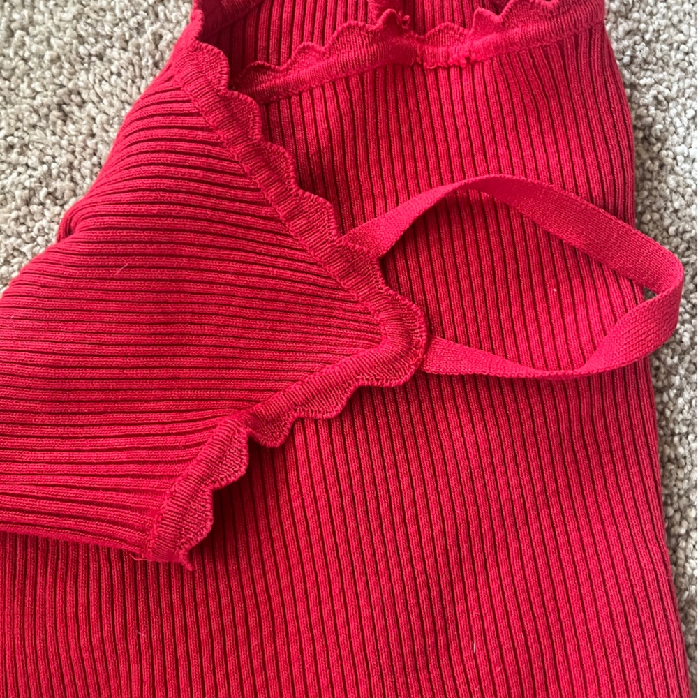 Red Ribbed Camisole Top - Picture 3 of 3